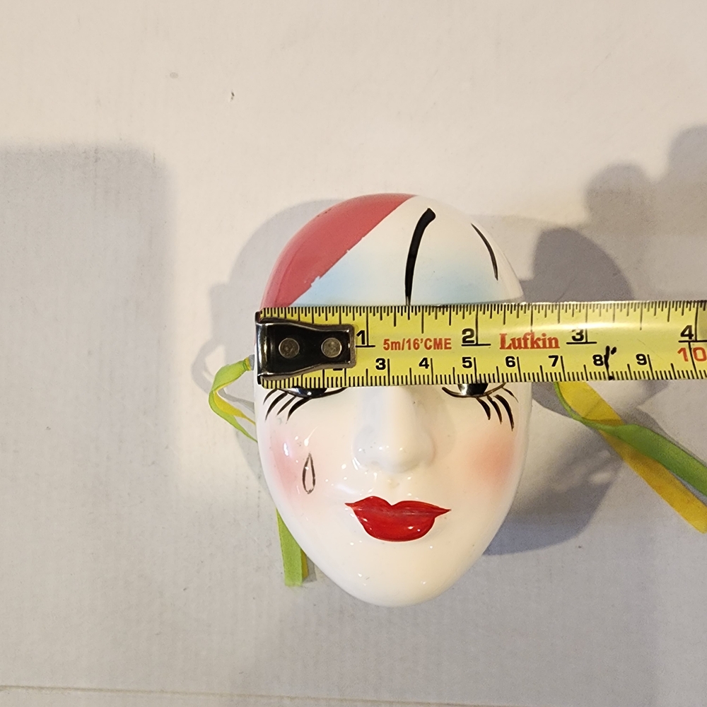 Colorful Ceramic Mask with Ribbons - Picture 9 of 10